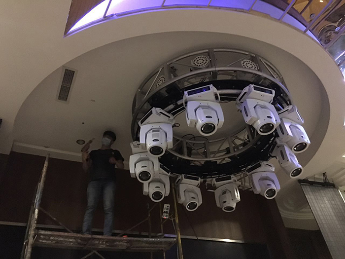 Si Cheng lighting Sichuan Arc de Triomphe nightclub bar lighting sound success stories